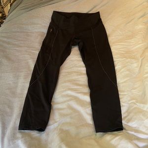 Lulu lemon cropped black leggings